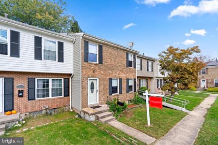 521 JAMESTOWN COURT