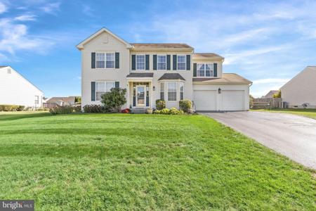 12 MAILLY DRIVE