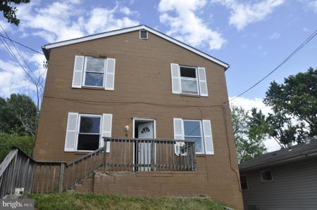 9 HICKS AVENUE