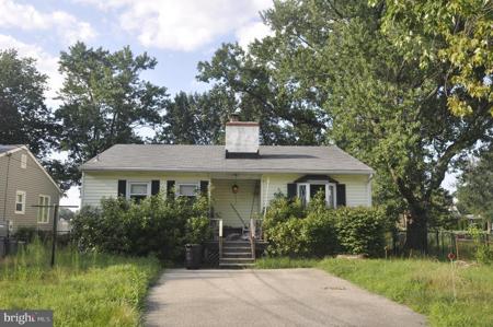 2004 GOOSENECK ROAD