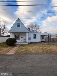 8323 BEAR CREEK DRIVE