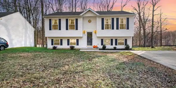 22 CROWS FOOT DRIVE