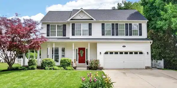 805 MARTIN ROAD