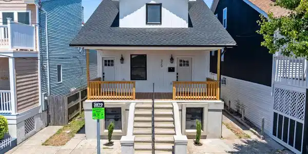 329 MONTGOMERY AVENUE