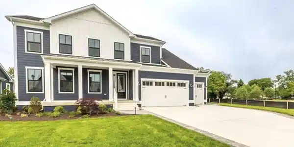 188 PADDOCK WAY