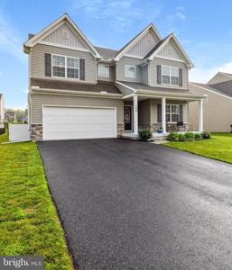106 SARATOGA COURT