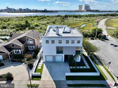 2 OCEAN DRIVE W