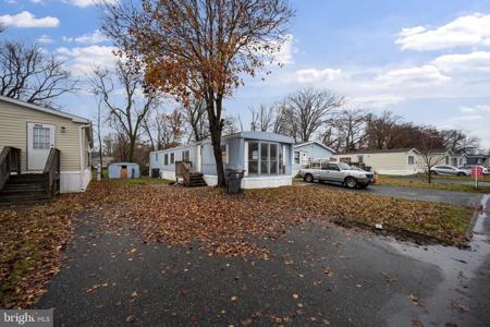 1954 SIDNEE DRIVE