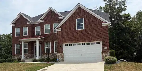 2422 TREE VISTA COURT
