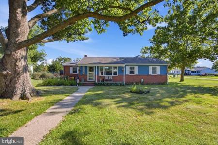 21647 CAMPER CIRCLE