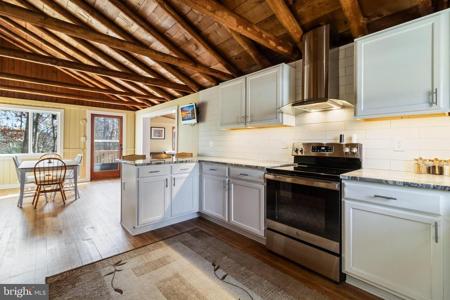 970 EAGLE POINT