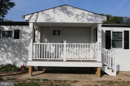603 RED OAK AVENUE