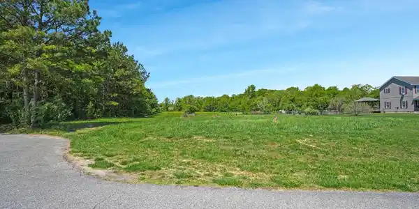 LOT 17 WATTS BAY LANE
