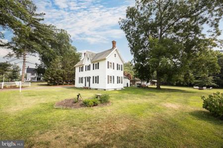20475 QUARTER LANDING LANE