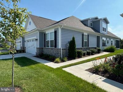 402 MOORINGS CIRCLE
