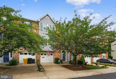 728 SPOON COURT