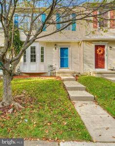 404 WOODEDGE GARTH