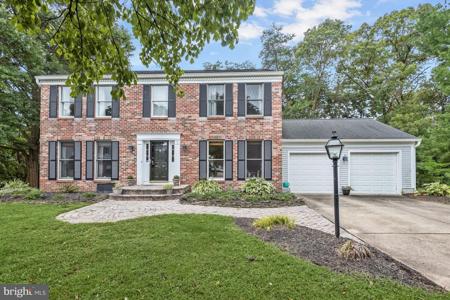 403 GREEN GROVE COURT