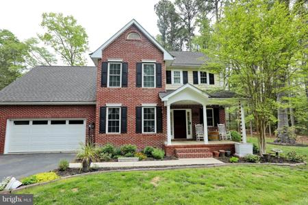 11520 HONEYSUCKLE COURT