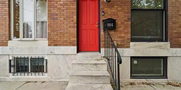 906 FAGLEY STREET