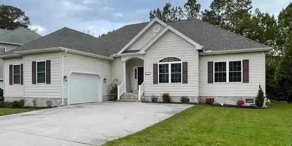 121 PINE FOREST DRIVE