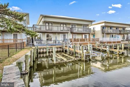 104 NEWPORT BAY DRIVE
