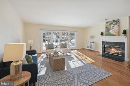 9521 QUAIL HOLLOW DRIVE