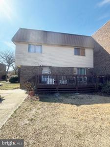 813 DUDLEY COURT