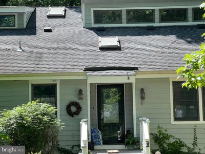 6424 SCRIVNER COURT