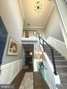 8037 FLORA LANE