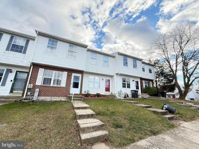 807 CLOVER LEAF COURT