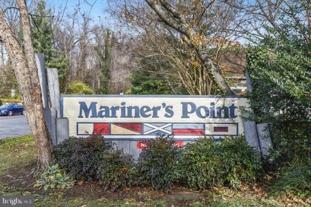 944 YACHTSMAN WAY