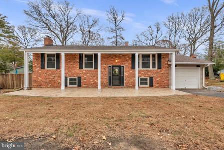 151 LONG POINT COURT