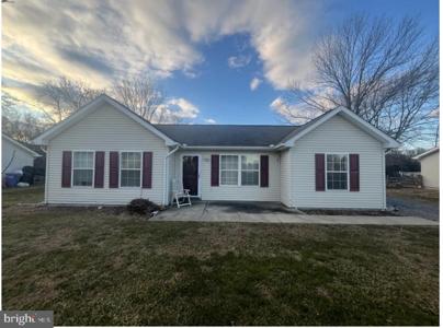 25044 TRAVIS TRAIL