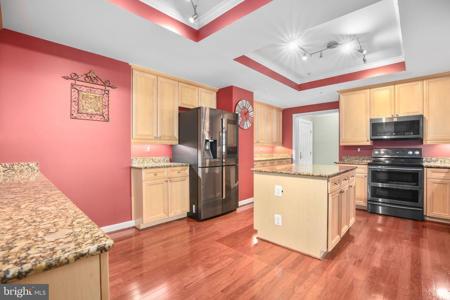 485 HARBOR SIDE STREET