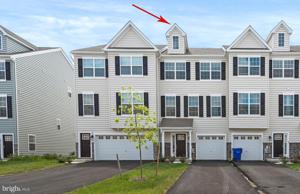 1424 CARRICK COURT