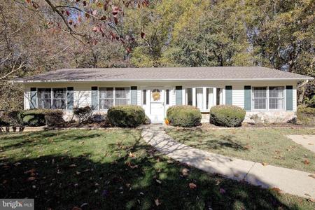 522 PAULA TERRACE
