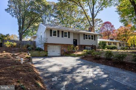 1177 SOUTHVIEW DRIVE