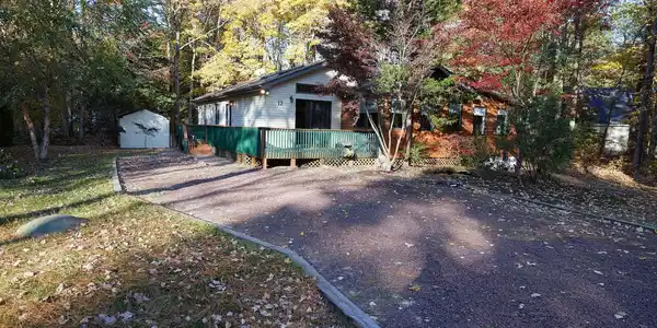 12 SWEET GUM LANE