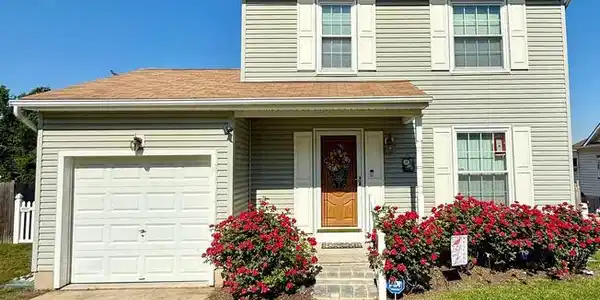 5614 CLIFF SIDE COURT