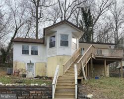 1014 HOLLEY LANE