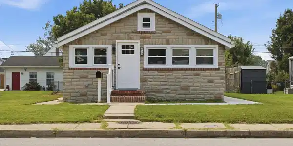 619 DORSEY