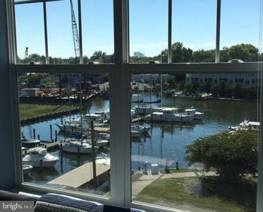 700 CATTAIL COVE