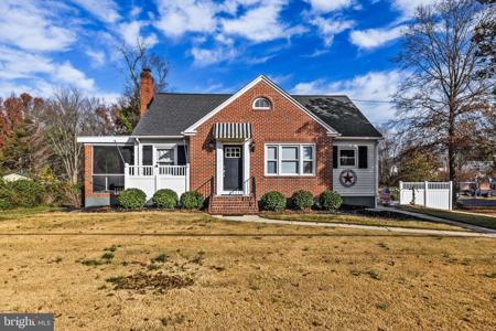 809 LONG BAR HARBOR ROAD