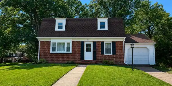 904 AVERILL ROAD