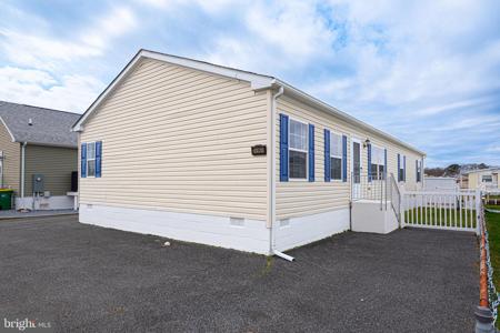 36969 BLUE BILL DRIVE