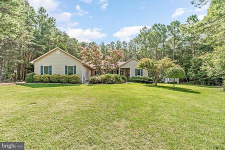 4230 TUPELO COURT