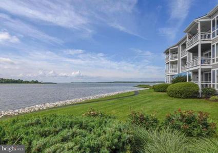 721 OYSTER COVE DRIVE