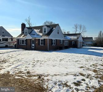 8466 GREENWAY ROAD