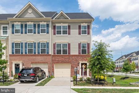 7469 TANYARD KNOLL LANE